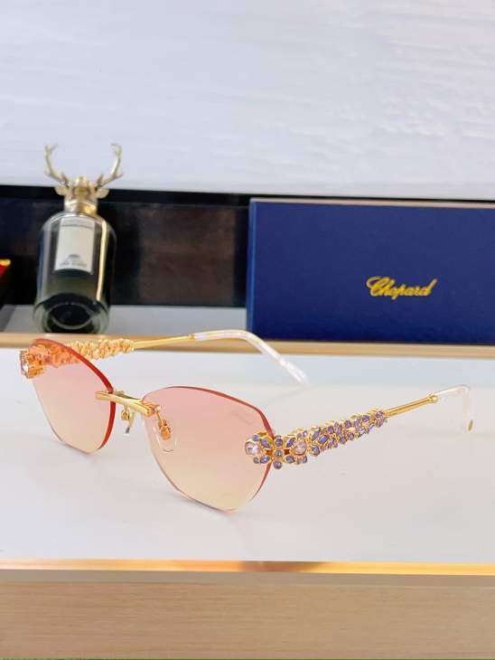 Picture of Chopard Sunglasses _SKUfw80049848fw